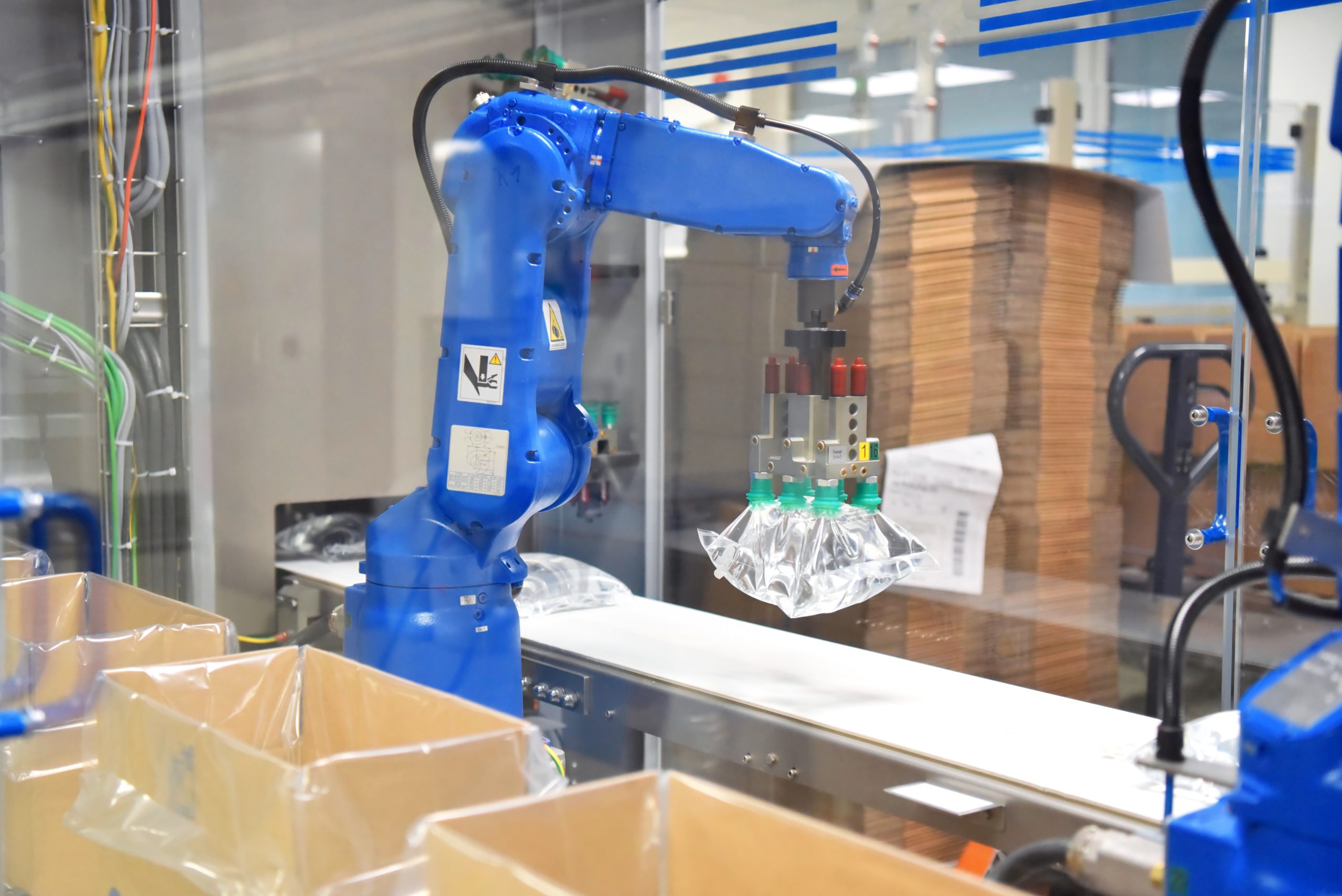 Robots,In,A,Modern,Factory,For,The,Production,Of,Medicines